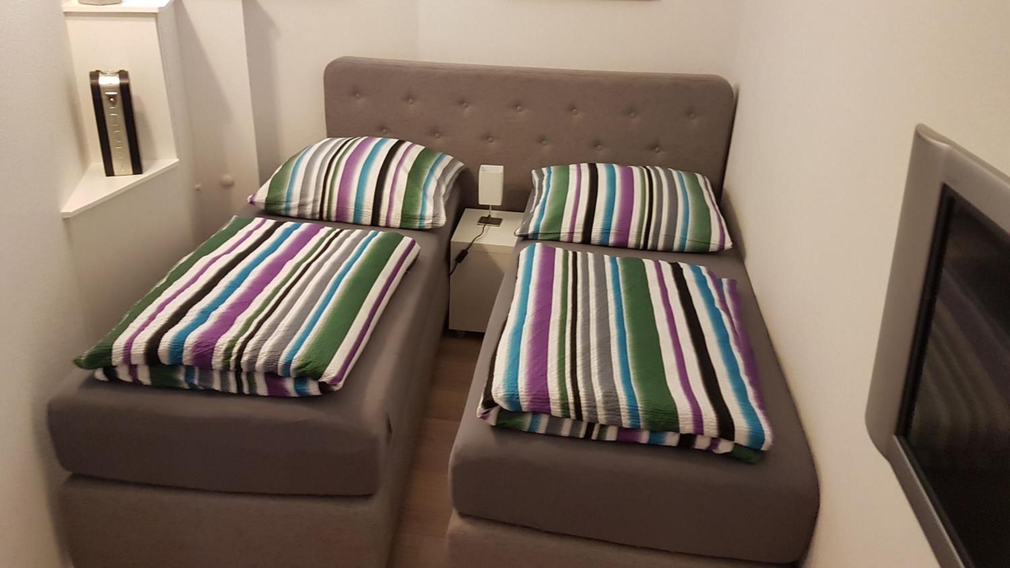 Pension Apartment Burscheid *